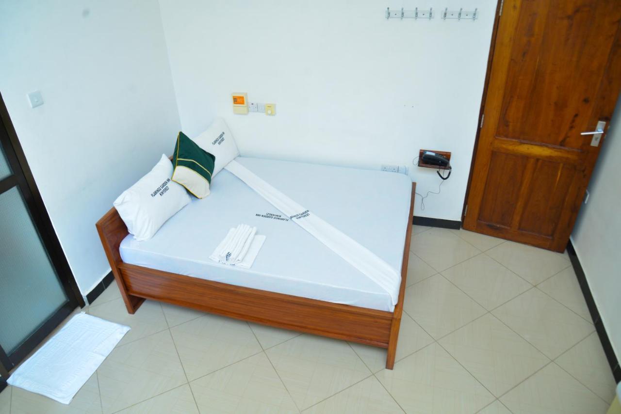 Flamingo Hotel Kinyerezi Dar es Salaam Esterno foto